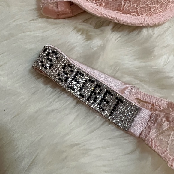 Victoria’s Secret Lingerie Lace Rhinestone set - Picture 5 of 5